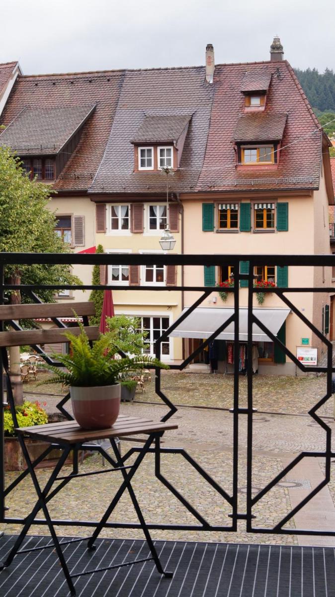 Ferienwohnung im historischen Stadttor - Housity