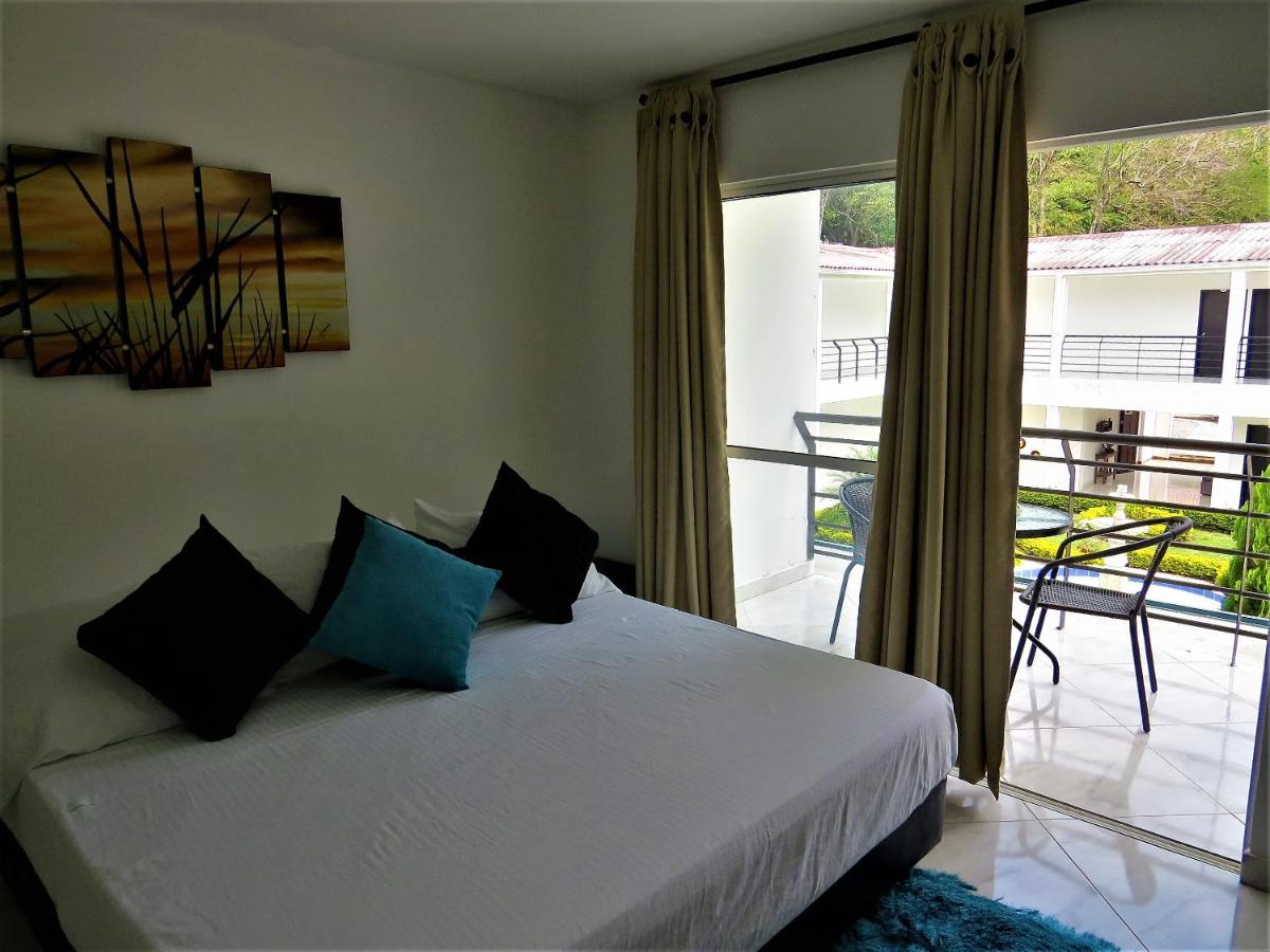 Hotel Campestre Santa Catalina - Housity