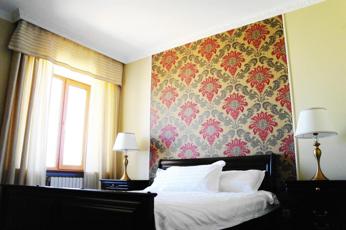 Tumar Hotel - Housity