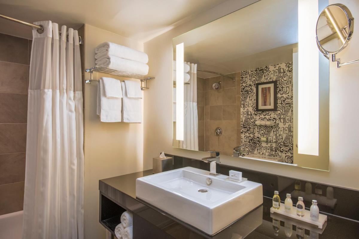 The Warwick Hotel Rittenhouse Square Philadelphia - Hizvo