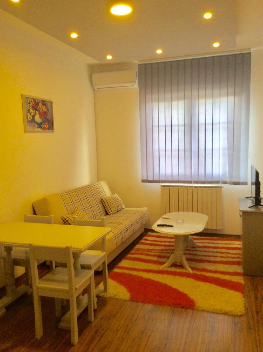 Apartman Lazar, BN centar - Housity