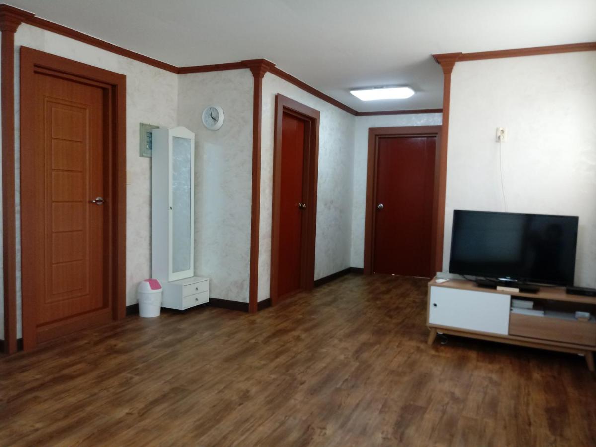 Daecheon Ocean Hill Pension - Housity