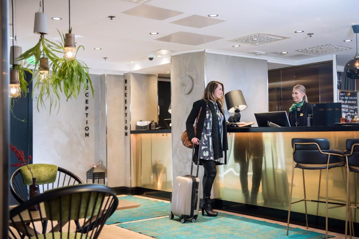 Hotel Verso - Housity