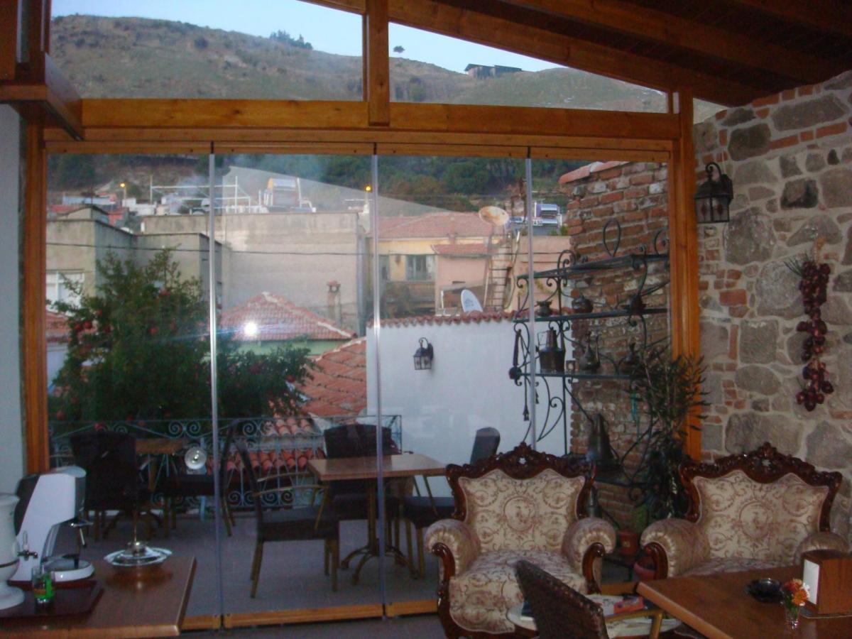 Hera Hotel - Housity