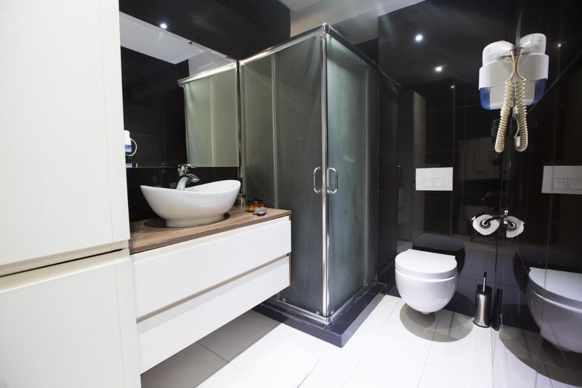 The Fourteen Luxury Boutique Hotel - Housity