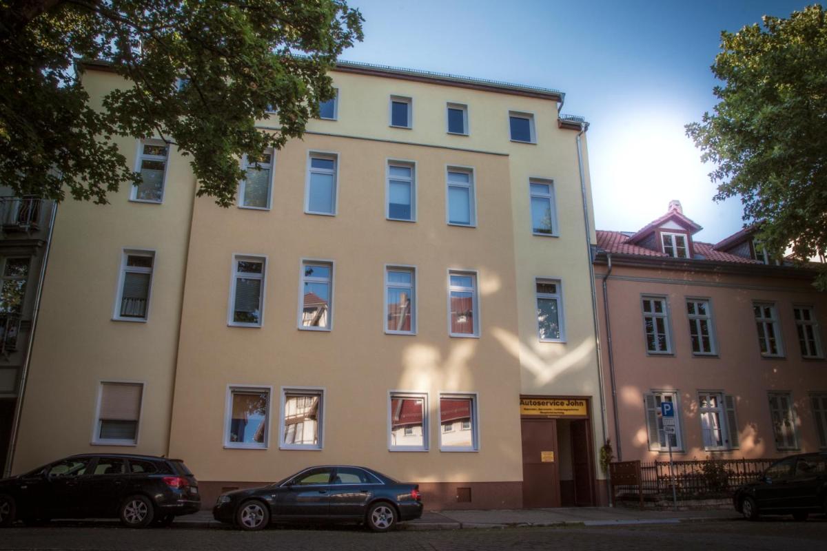 Ferienwohnung Erfurt -FeWo Eva - Housity