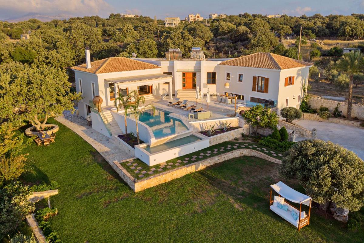 Delfini Villa - Housity