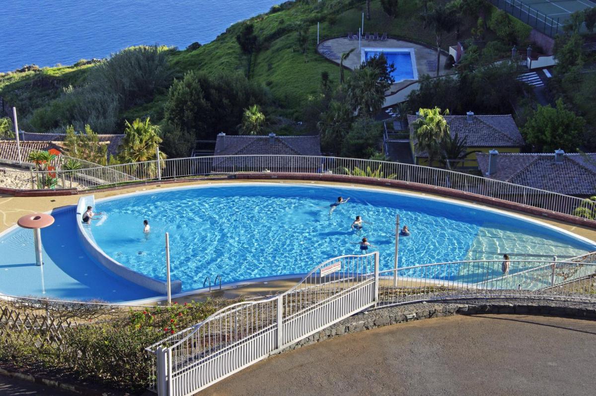 A piscina em ou perto de Village Cabo Girao