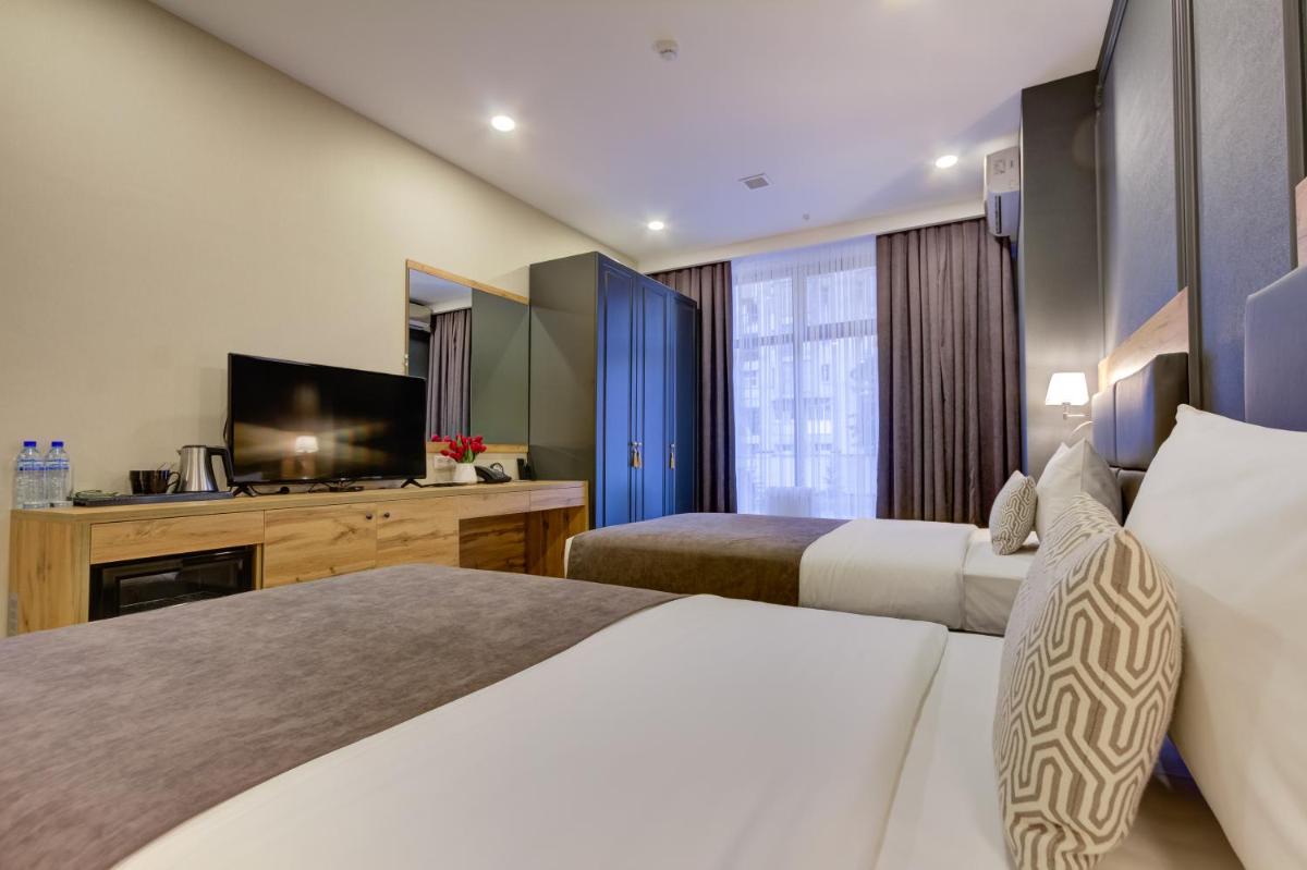 Aurum hotel - Housity
