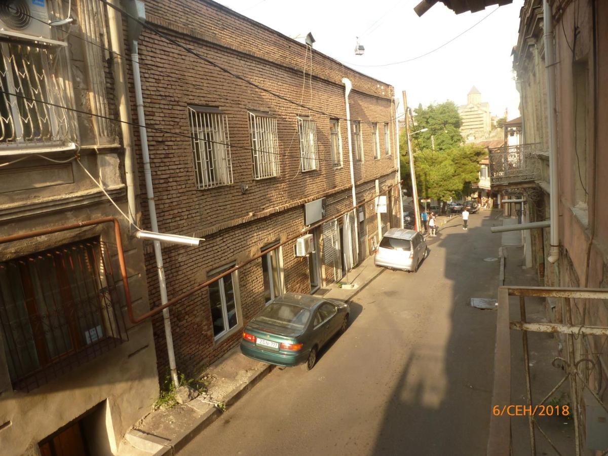 jekis apartment in old tbilisi - Housity