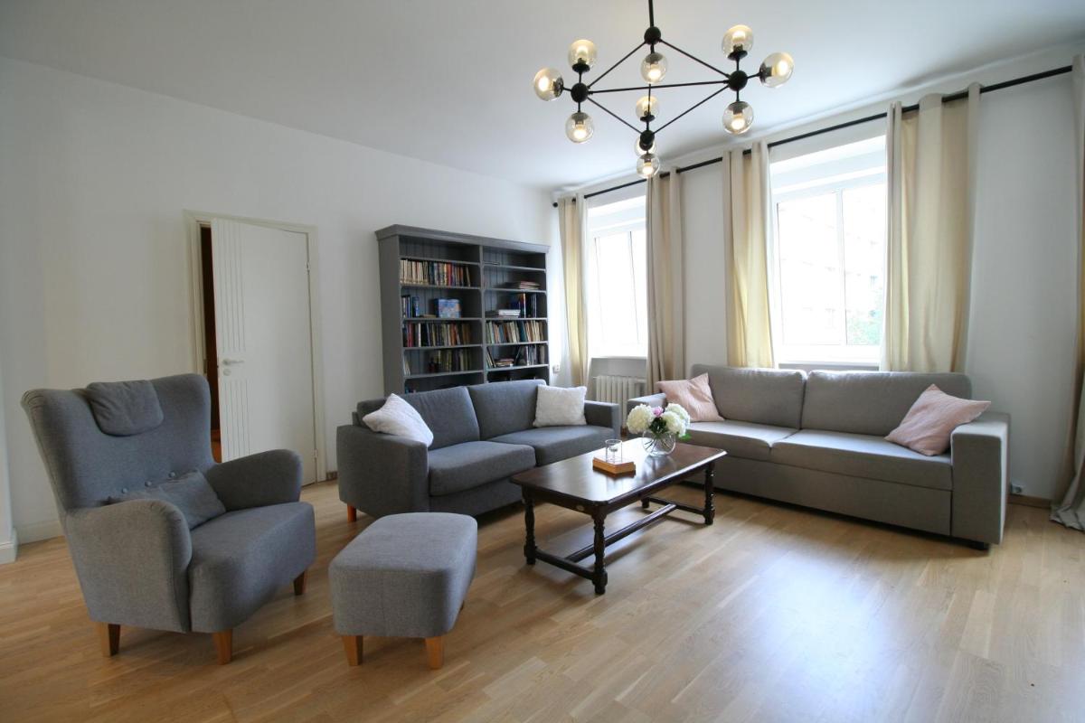 Suitetrails - Two-Bedroom Kalamaja Apartment