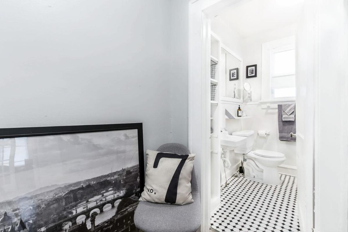 Urban Convenience Studio Flat - Housity