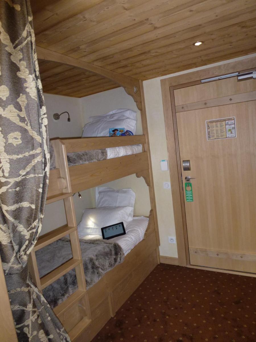 Hôtel Restaurant "Les Sapins" Wellness & Gourmet - Housity