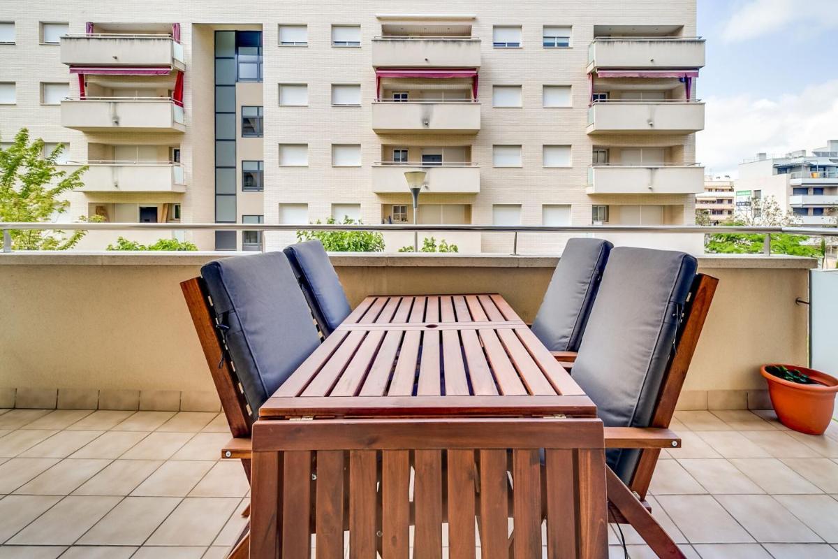 Vivalidays Alicia - Fenals - Lloret de Mar - Housity