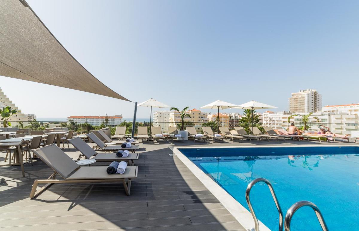 A piscina em ou perto de The Prime Energize Hotel & SPA - Algarve