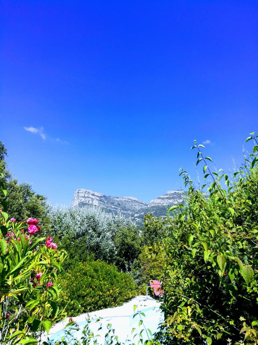 Villa Nice Côte d'Azur piscine privée rez de chaussée - Housity