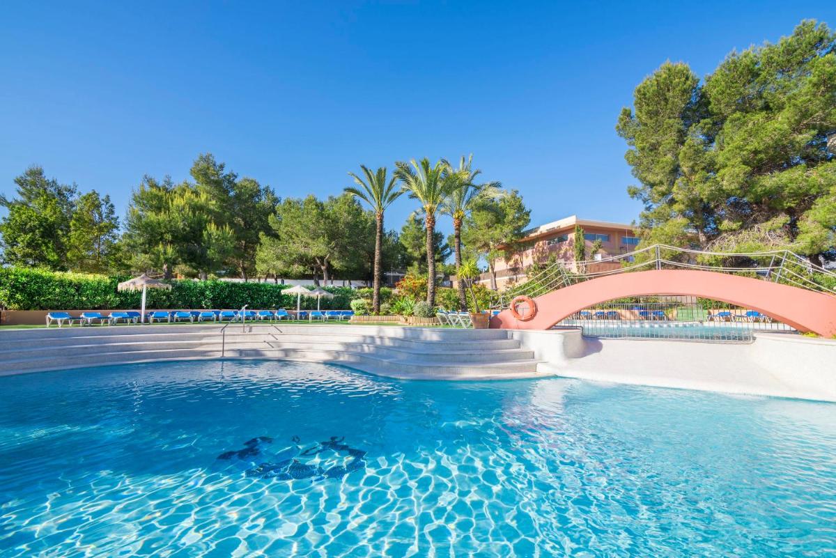 azuLine Hoteles Mar Amantis & II - Housity