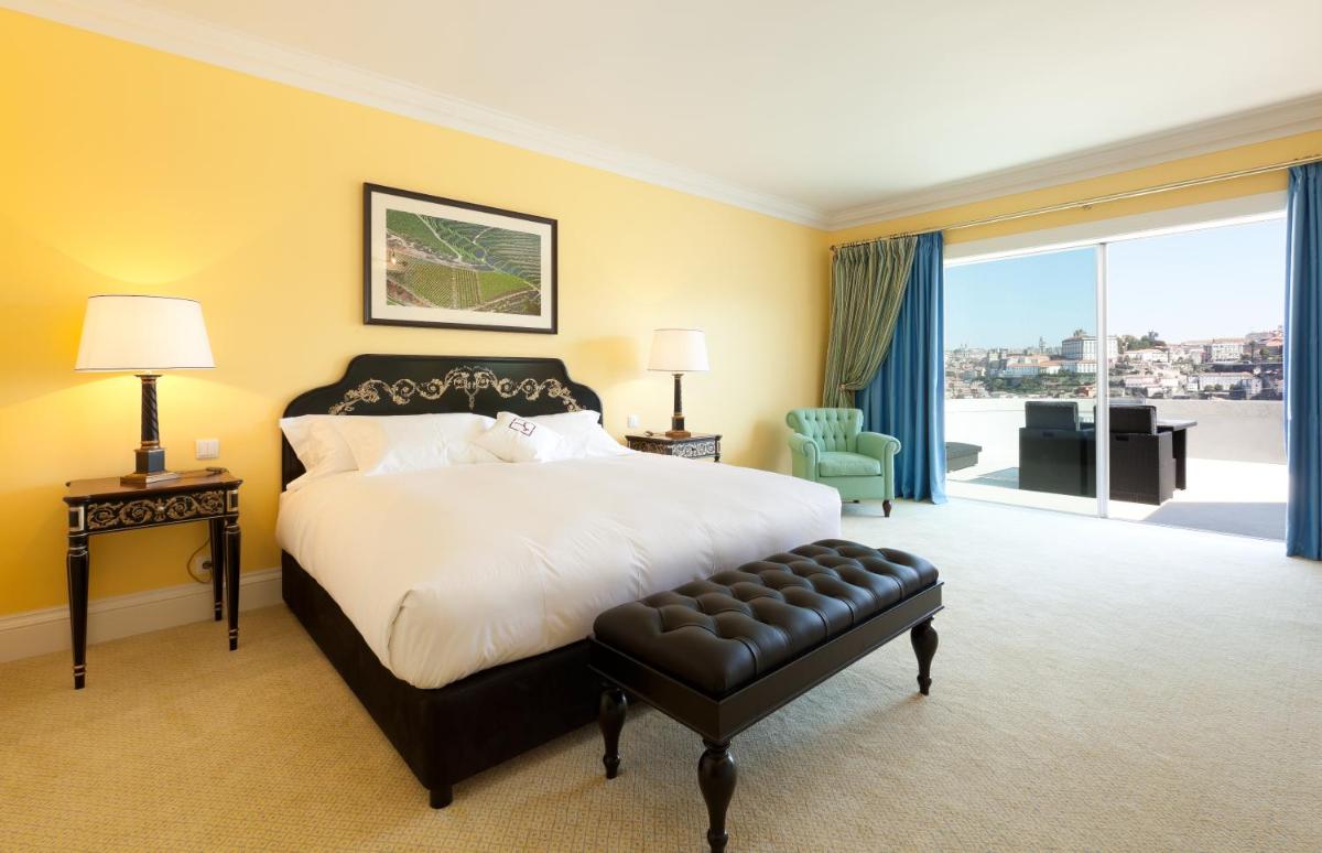Uma cama ou camas num quarto em The Yeatman