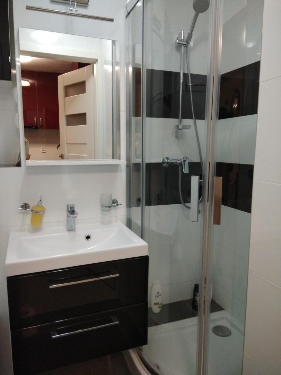 CHERRY APARTAMENT W ŚCISŁYM CENTRUM - Housity