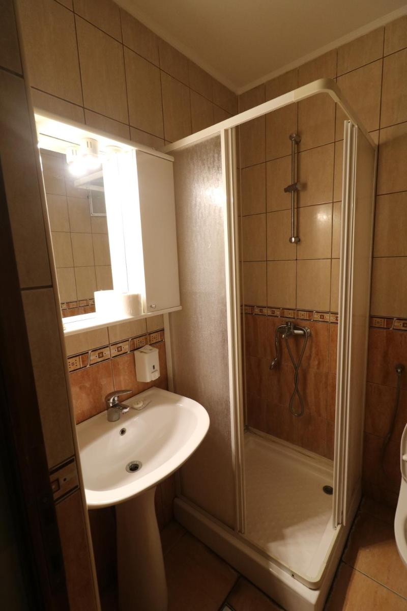 Pensiunea Baroque Slimnic - Housity