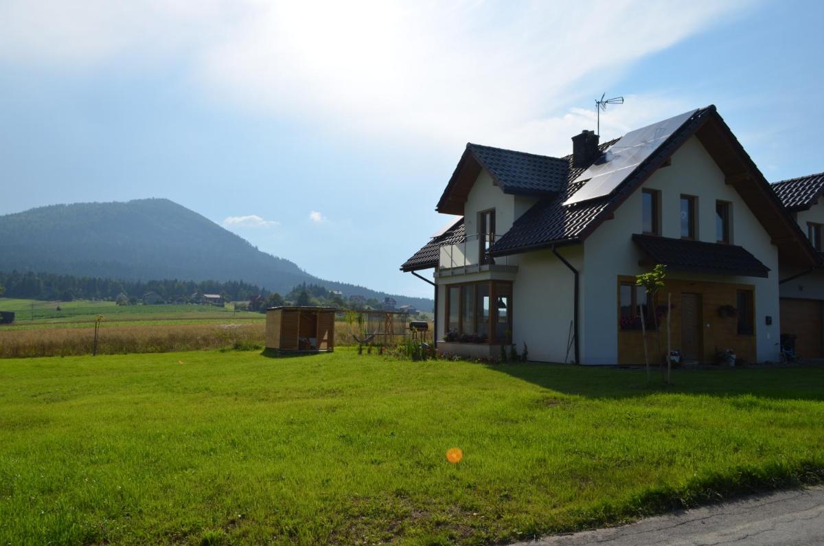 Pokoje na Wzgórzu - Housity