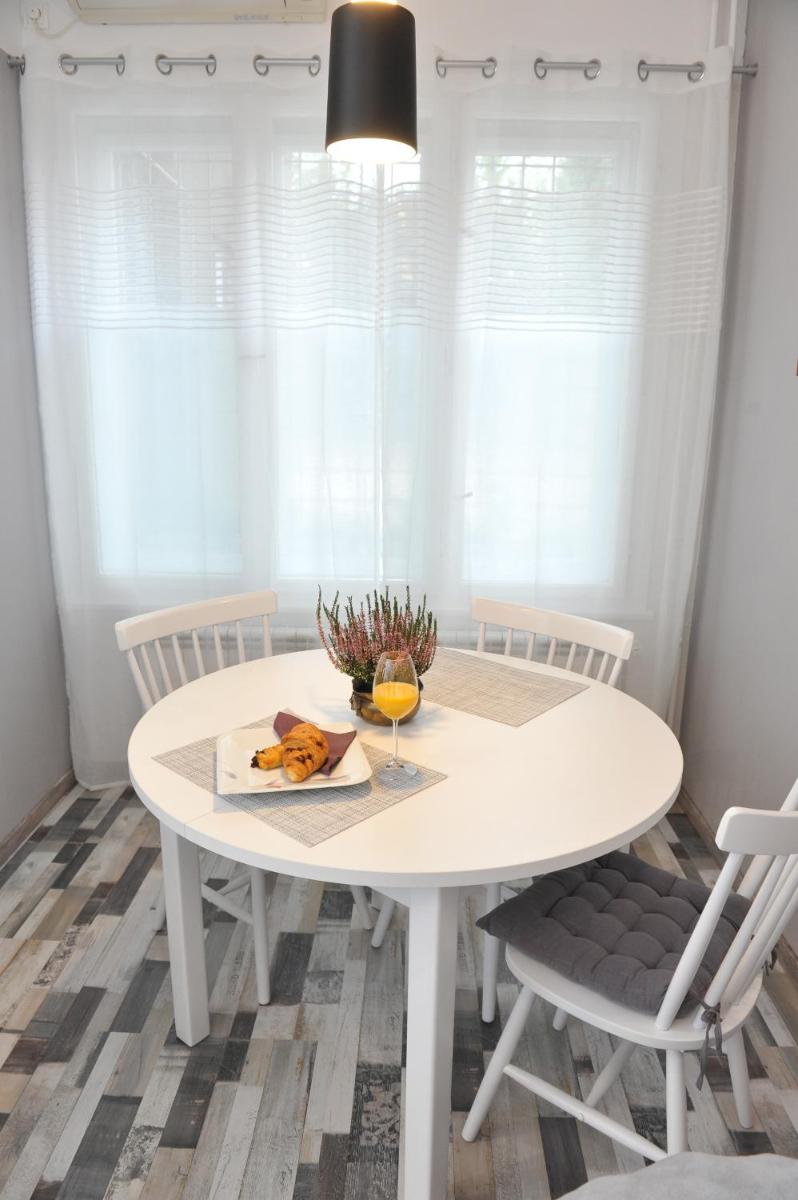 Studio apartman D&D - Housity