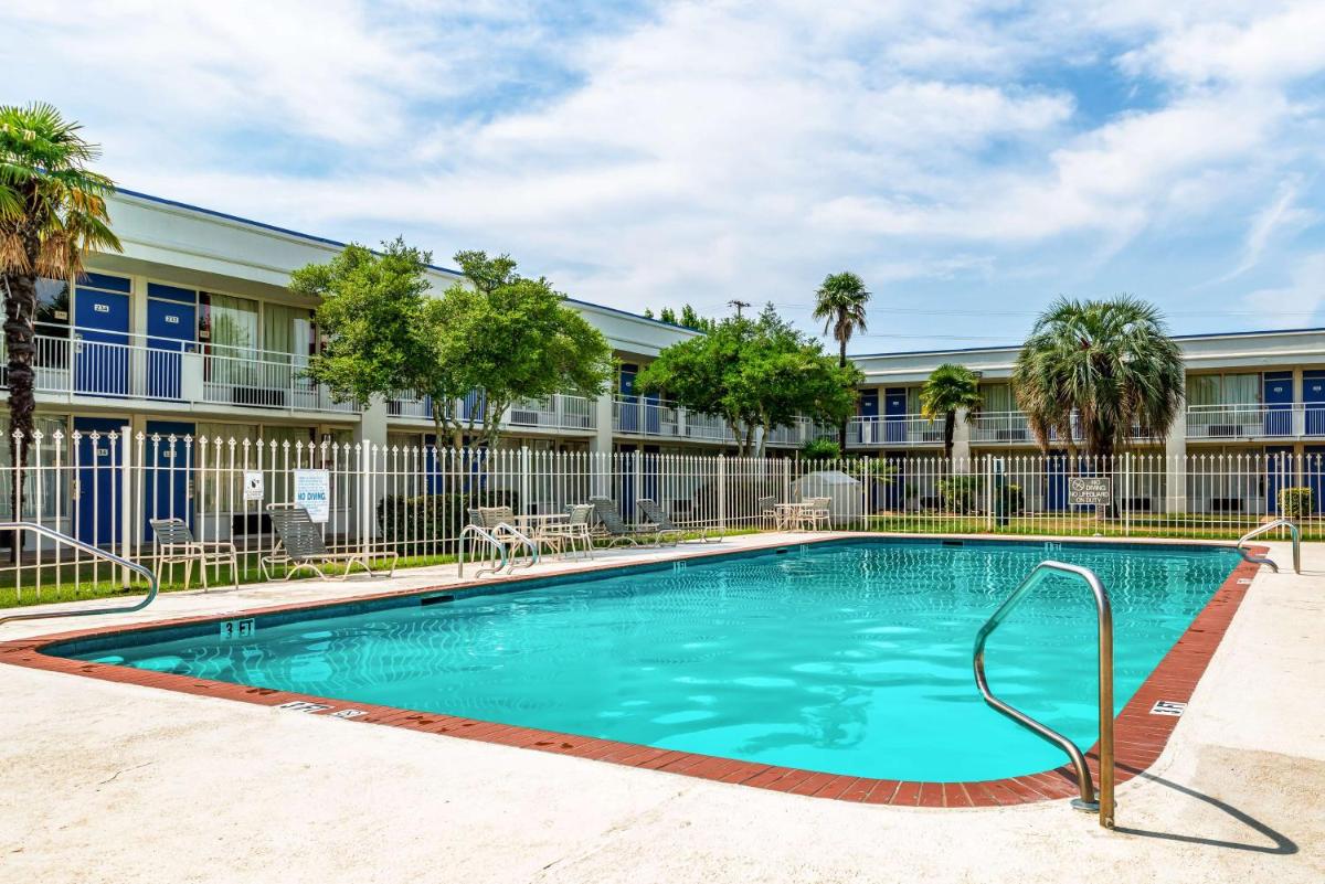 Motel 6-Natchitoches, LA - Housity