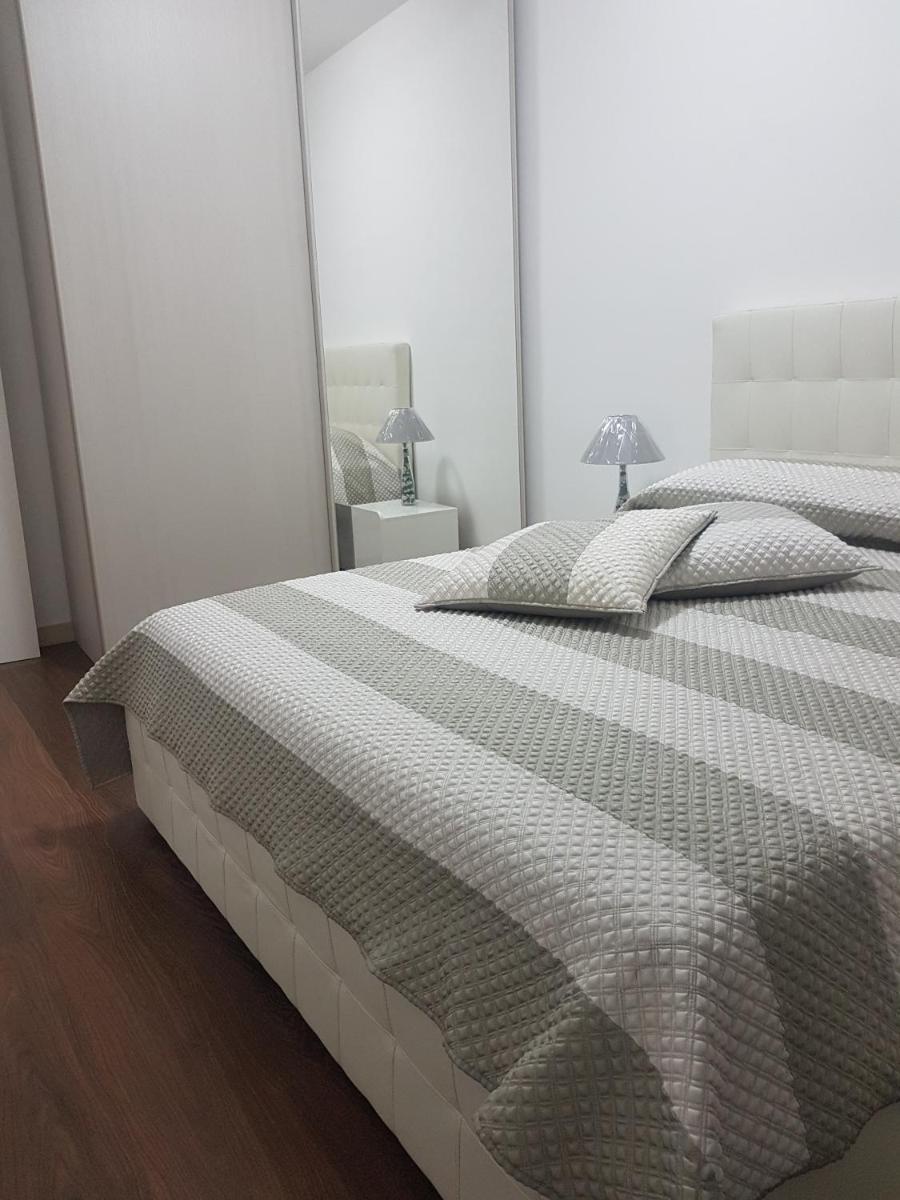 Da Clorinda - Housity