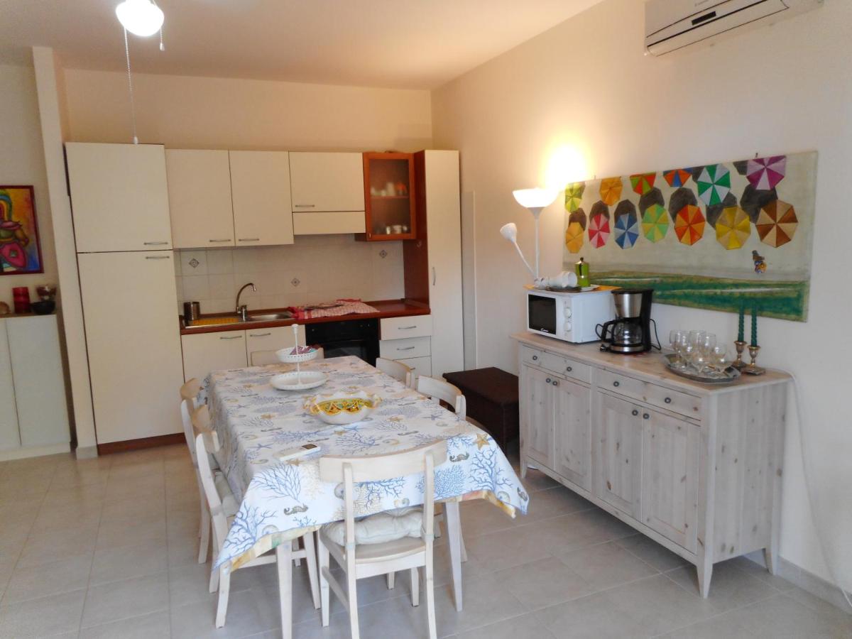 adriana house - Housity