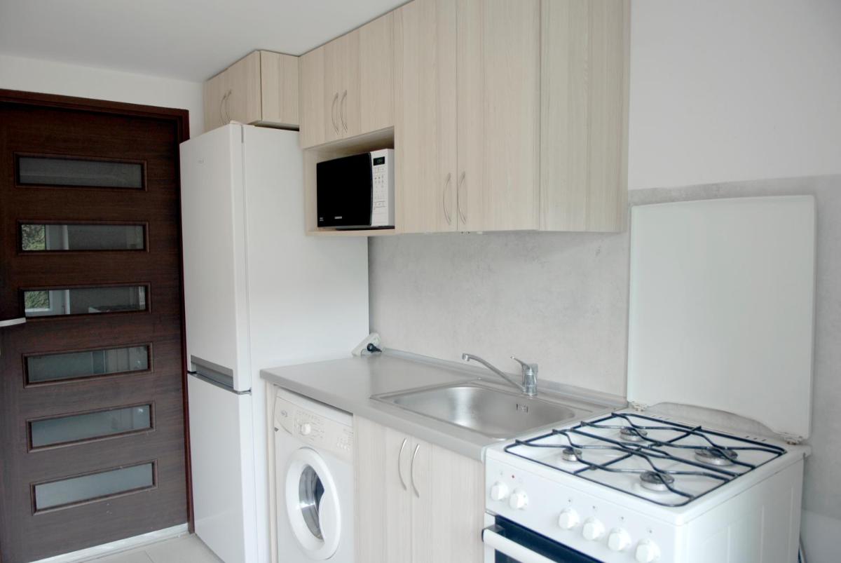 Dr Mandryk HOUSE - Housity