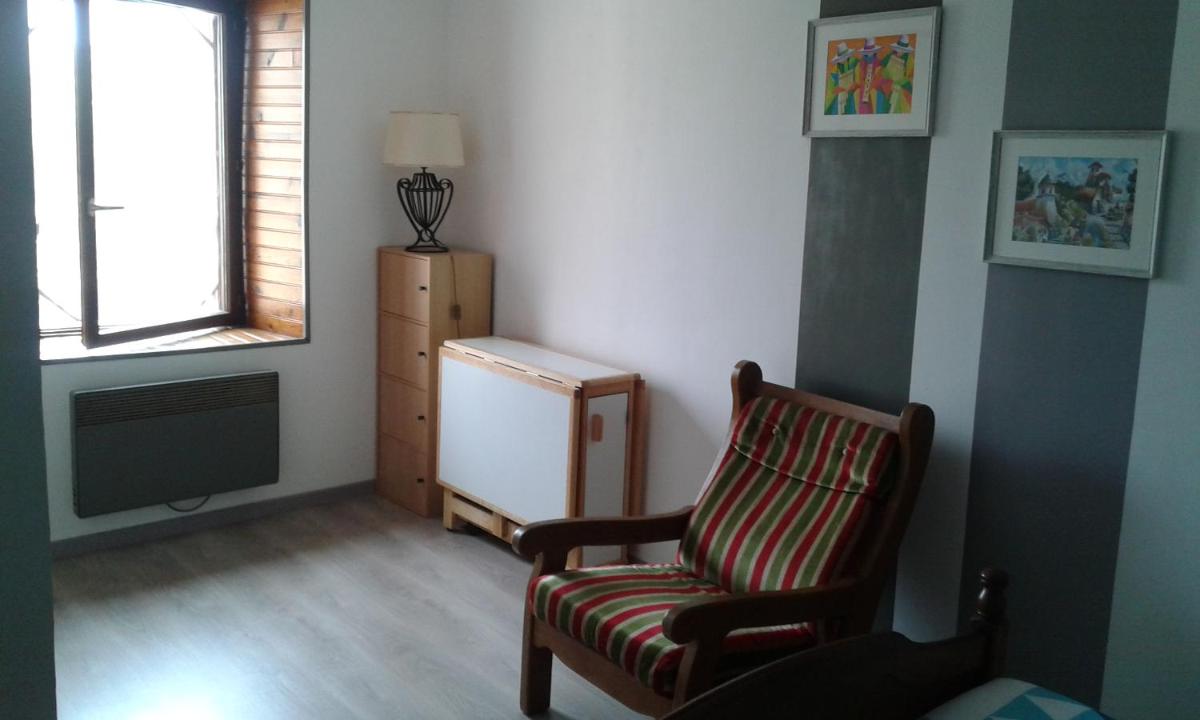 Chambre D'Hôtes avec petit Déjeuner - Housity
