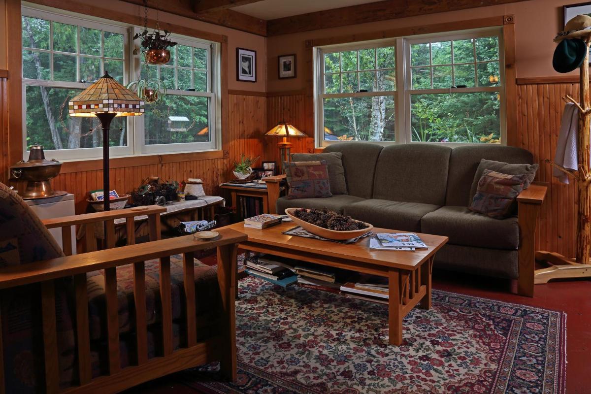 Poplar Creek Guesthouse - Housity