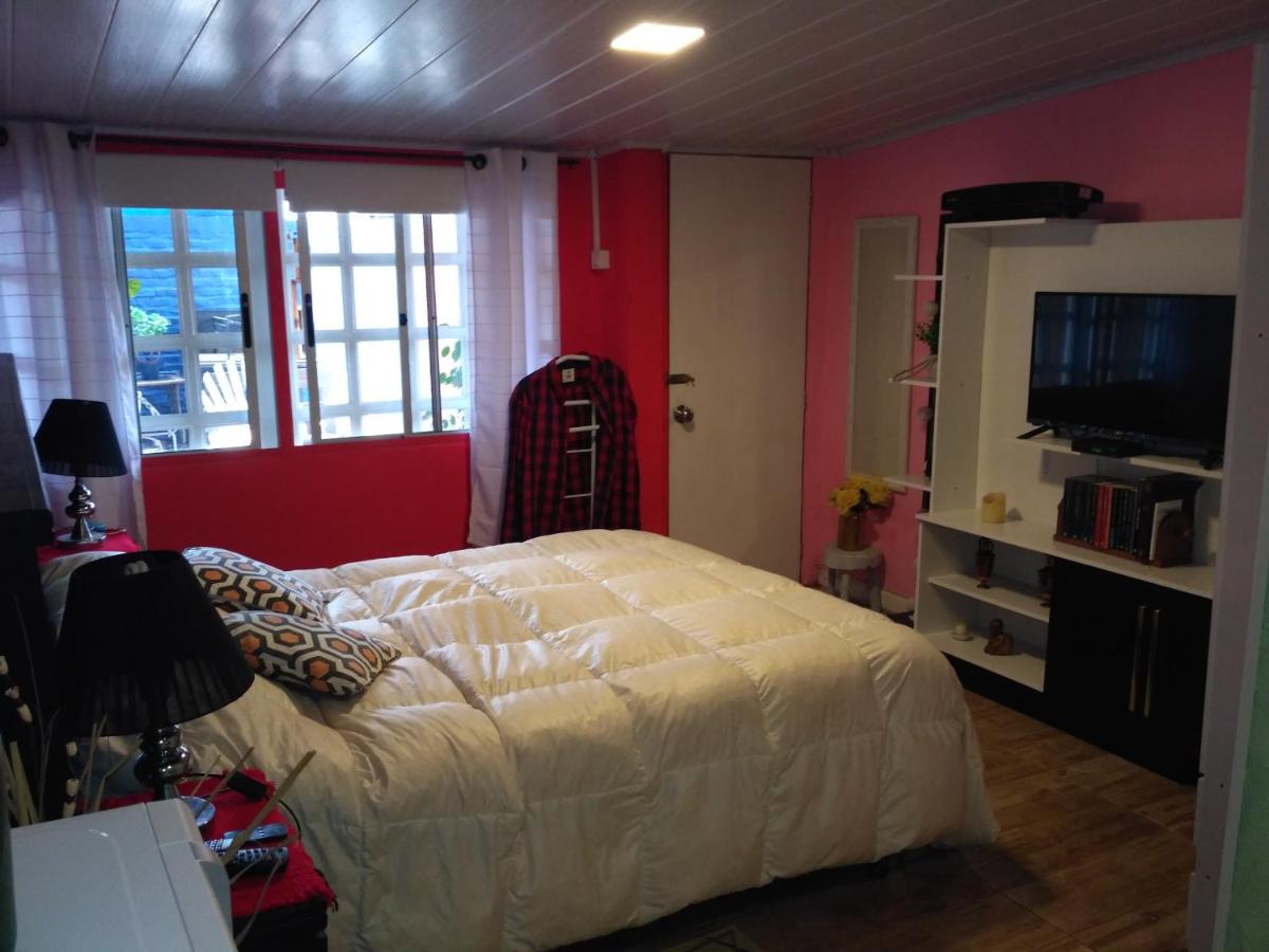 Playa, bosque y lago - Housity