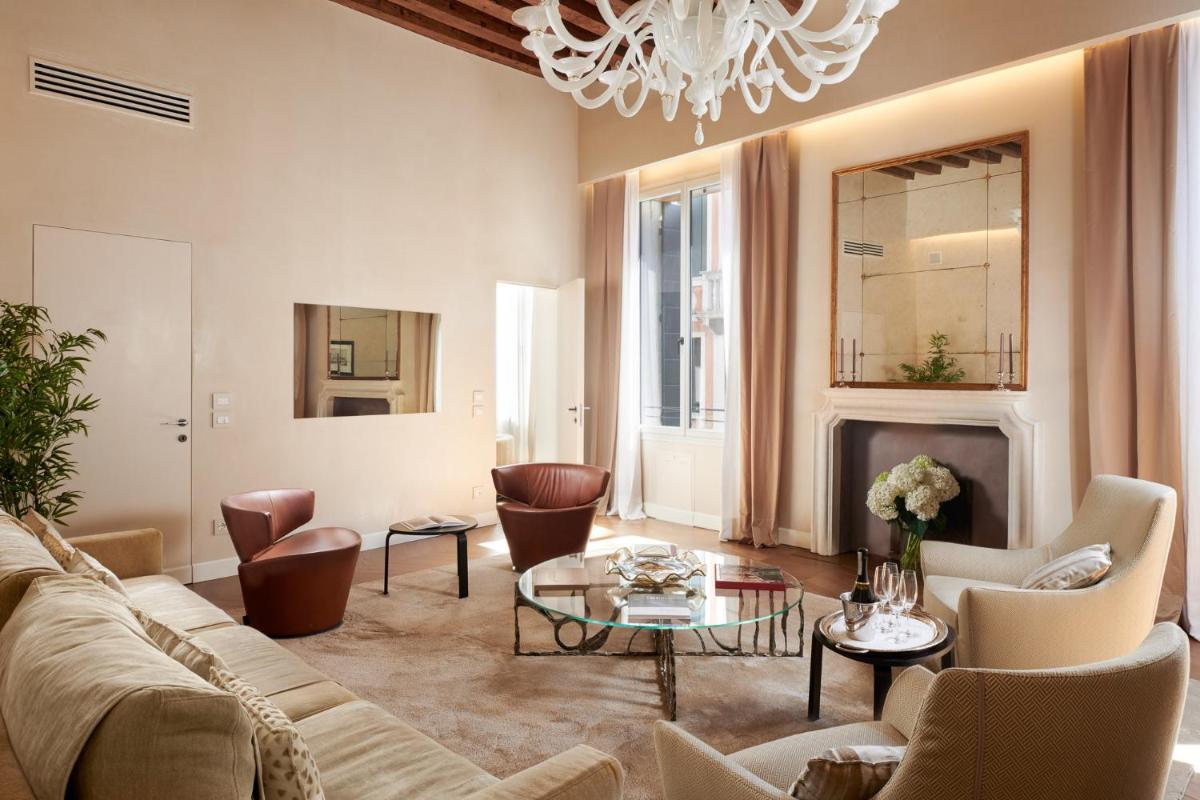 Palazzo Morosini Degli Spezieri - Lifestyle Apartments - Housity