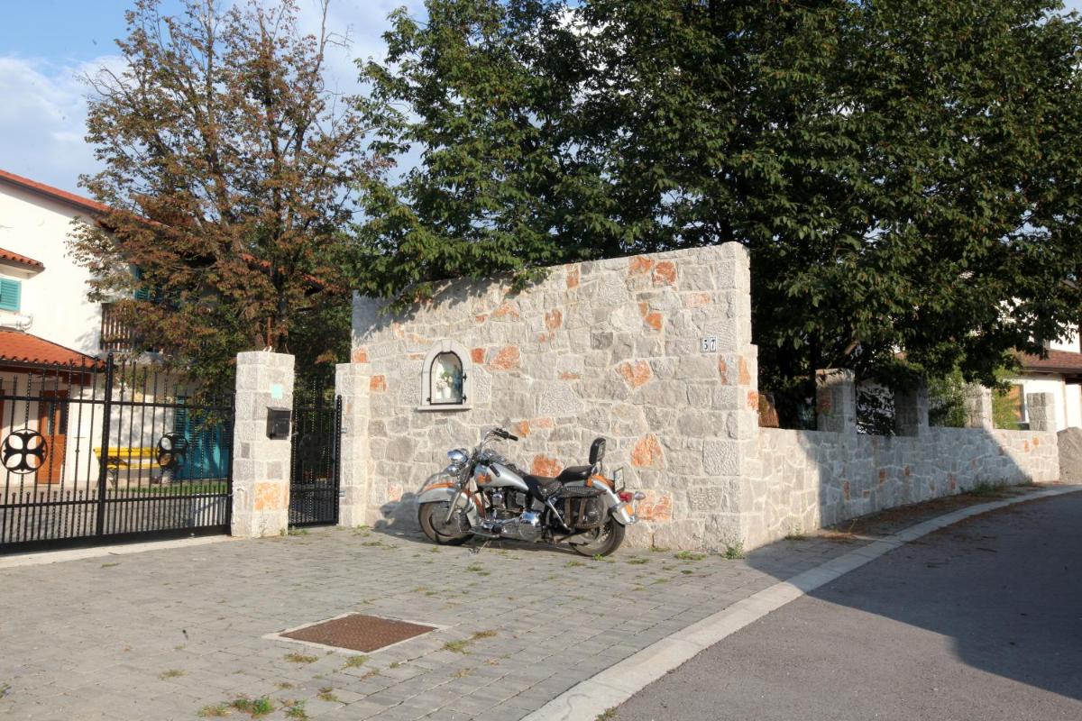 Vila Salamander - Housity