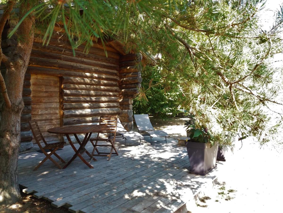Log Cabin in the Loire Valley - Housity