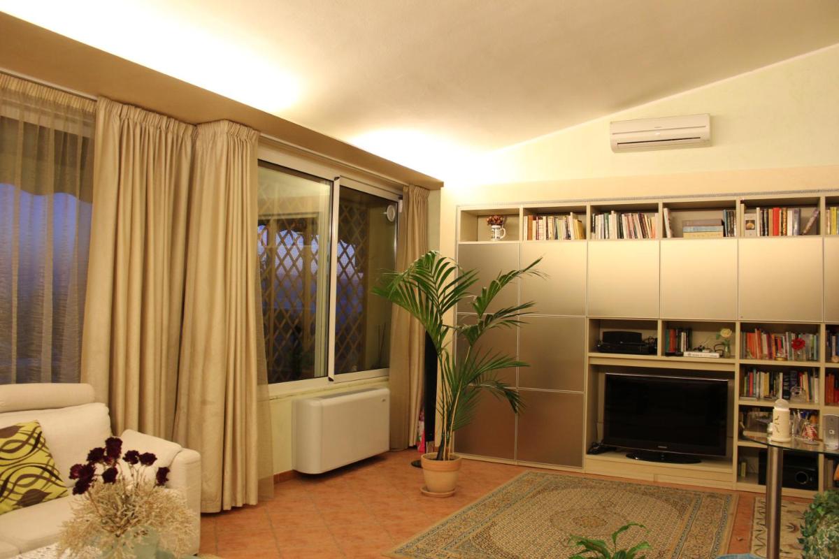 Villa Adry - Housity