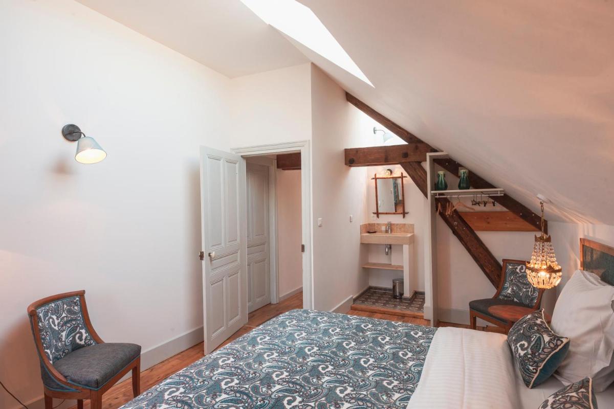 Chai du Chateau de Morteuil - Housity