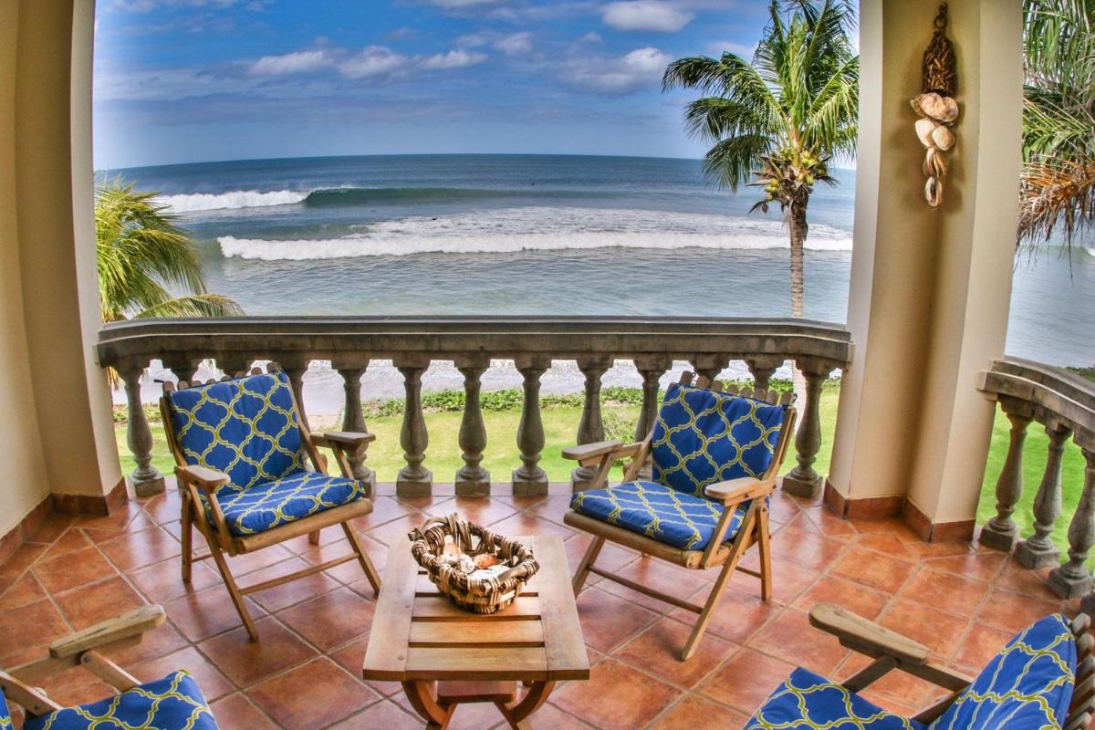 Villas Iguana A-8 Beachfront Condo - Housity