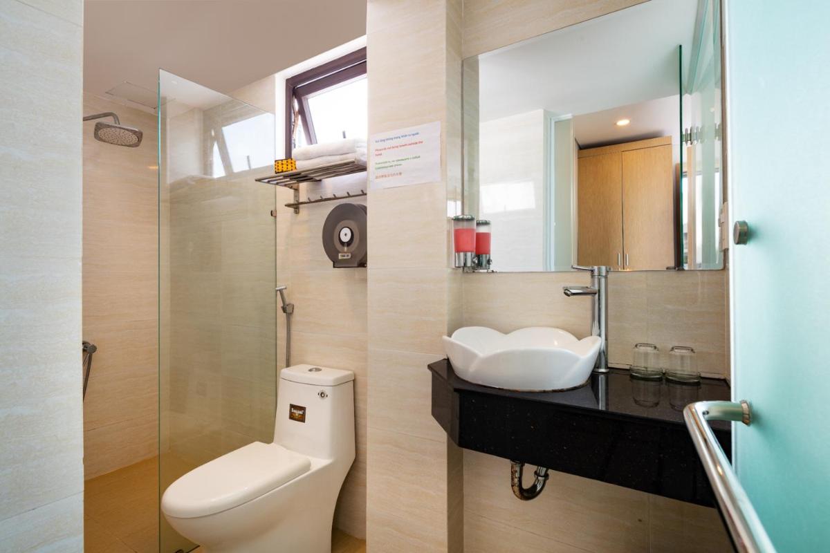 Love Hotel - Housity