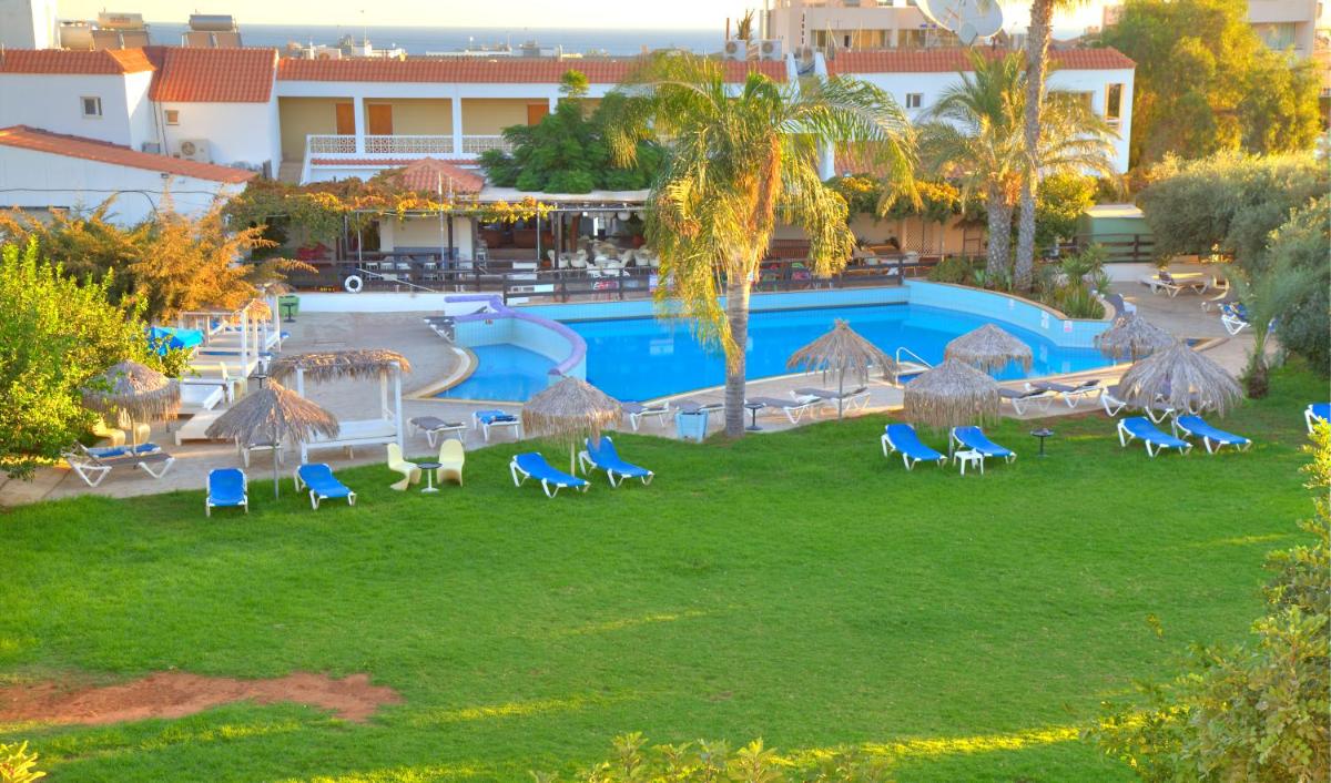 Captain Karas Holidays Apartments - Housity