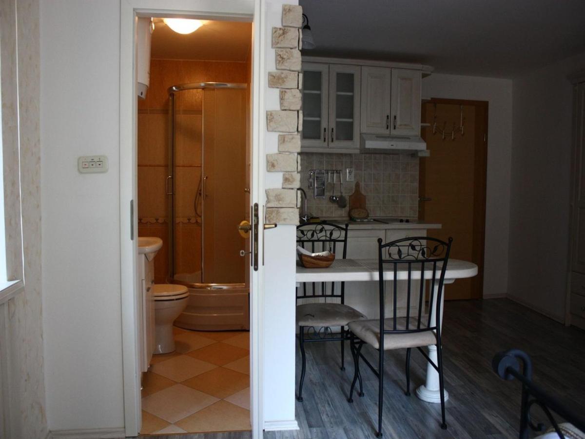 Old Town Apartment - Housity