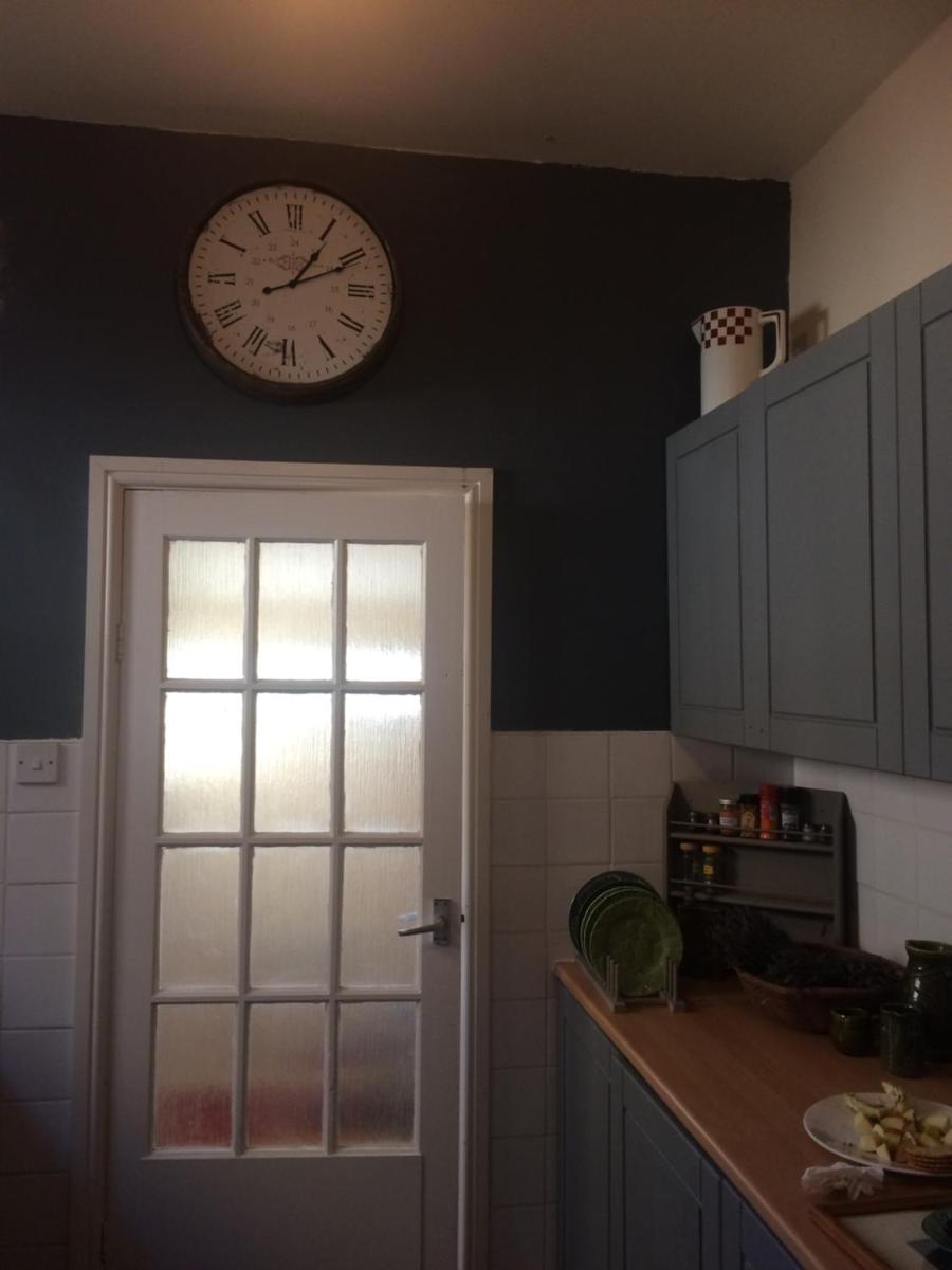 Stylish room near seafront - Housity