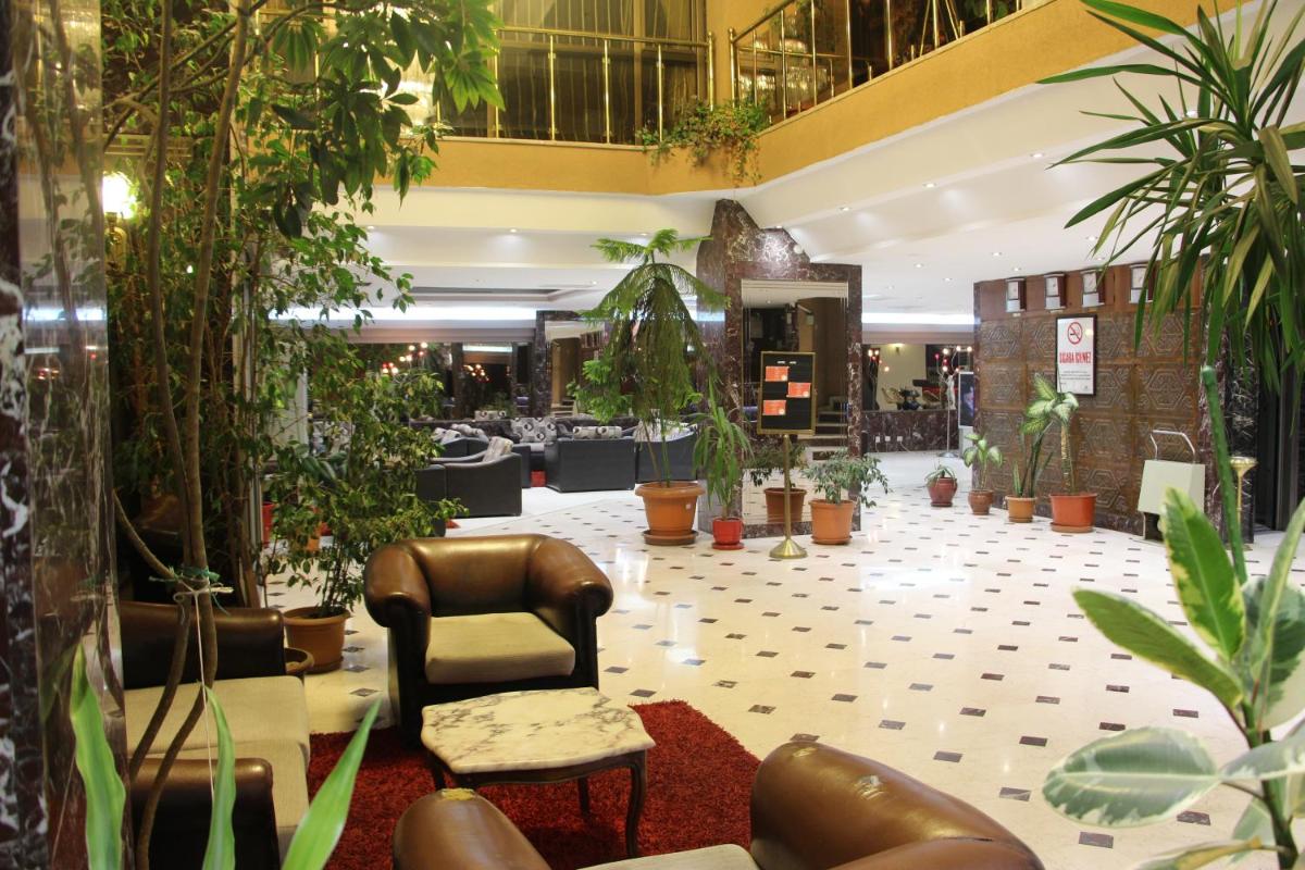Akyuz Hotel - Housity