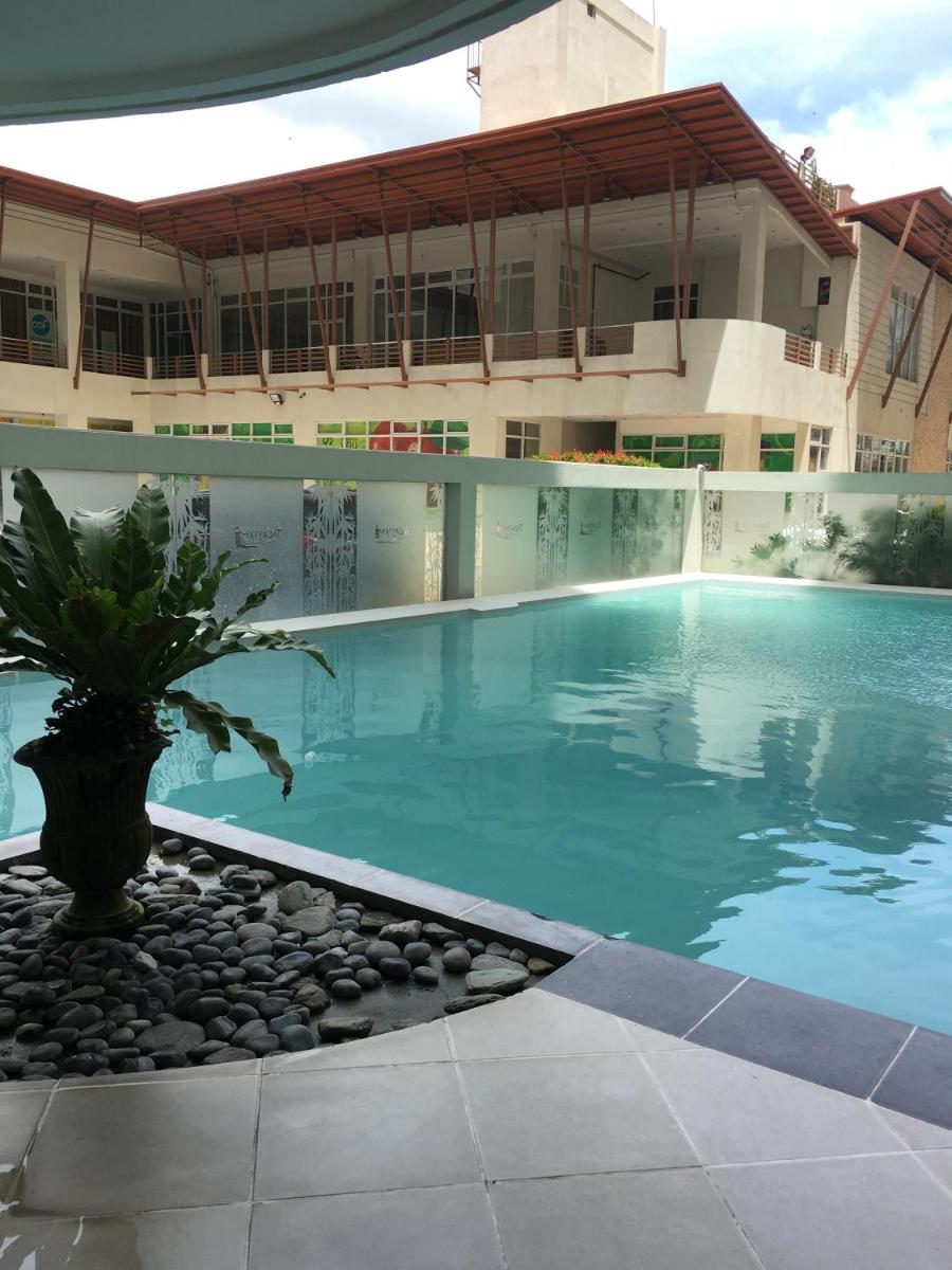 Sofia's Tagaytay Getaway - Hizvo