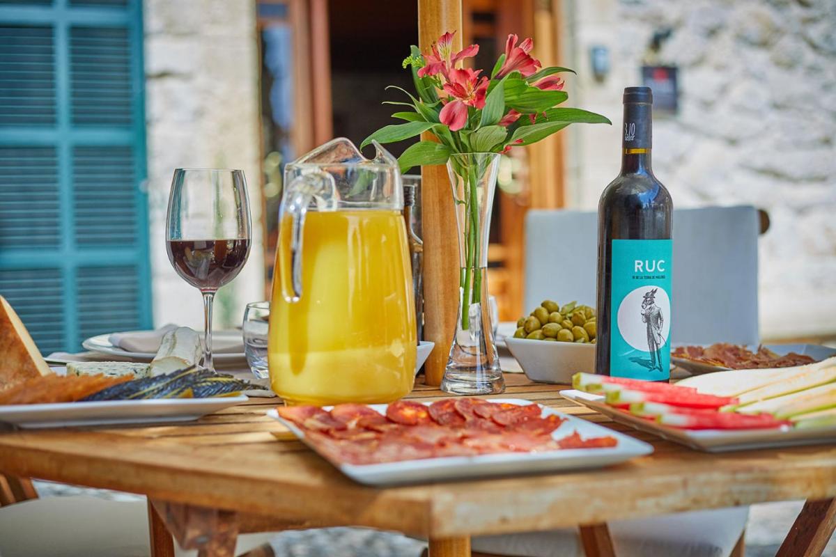 Bebidas en Cas Comte Suites & Spa - Adults Only