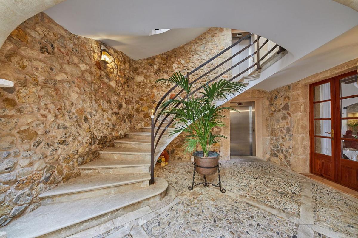 Imagen de la galería de Cas Comte Suites & Spa - Adults Only, en Lloseta