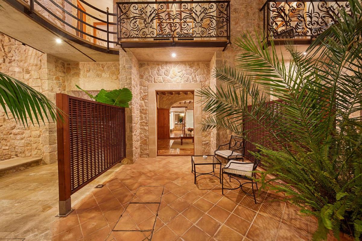 Imagen de la galería de Cas Comte Suites & Spa - Adults Only, en Lloseta