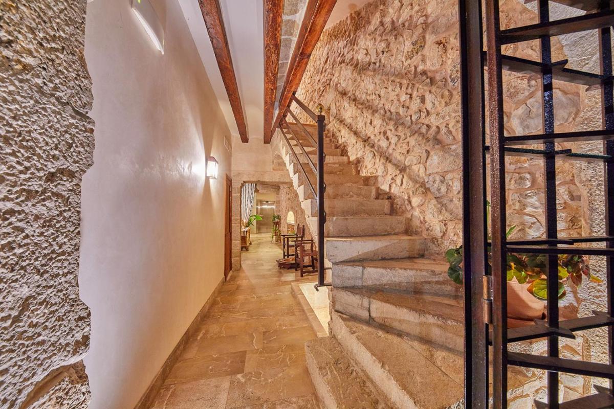 Imagen de la galería de Cas Comte Suites & Spa - Adults Only, en Lloseta