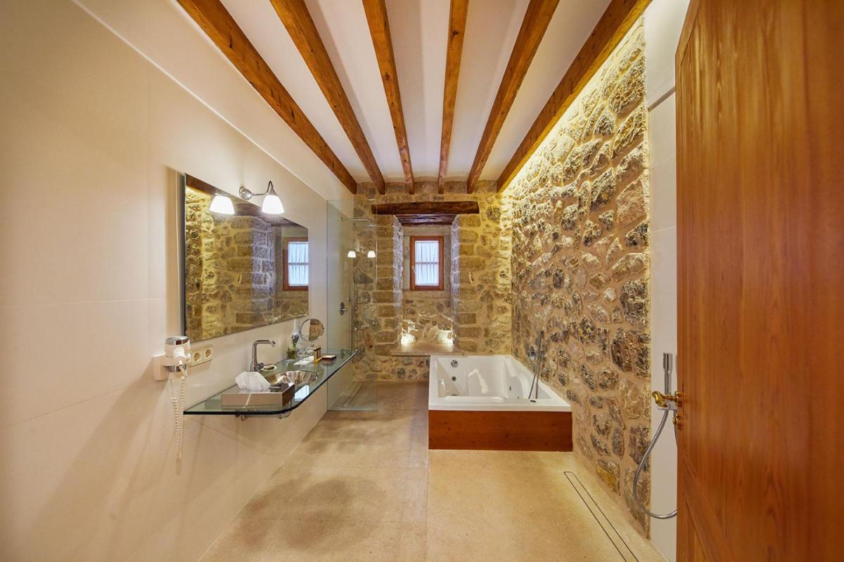 Un baño de Cas Comte Suites & Spa - Adults Only